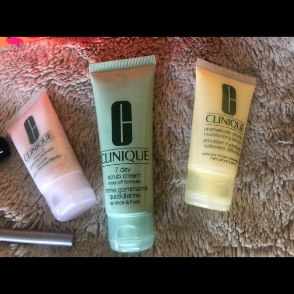 Clinique makeup & skin care products🌸 - Picture 3 of 8